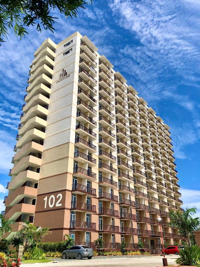 Condo W/ Balcony Near Mactan International Airport Lapu-Lapu City Exteriör bild