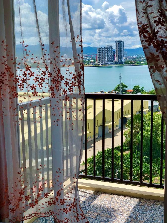 Condo W/ Balcony Near Mactan International Airport Lapu-Lapu City Exteriör bild